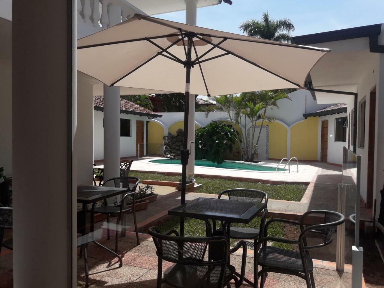 Hotel Casa Jardin Assunção Exterior foto